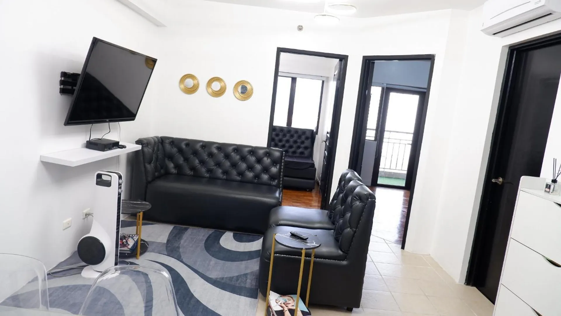 2Br Near Bgc & Makati. Karaoke, Netflix, Amazon Prime Apartment Manila 0*,  Philippines