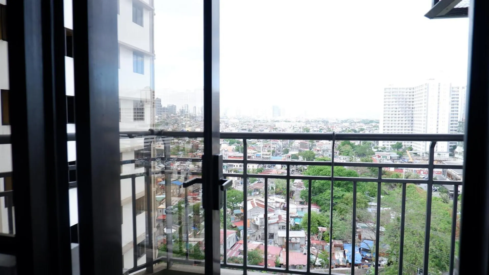 شقة 2Br Near Bgc & Makati. Karaoke, Netflix, Amazon Prime مانيلا